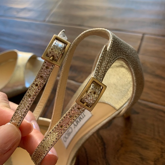 Jimmy Choo Lane d'Orsay Sandal 7.5US / 37.5EU
CHAMPAGNE - Picture 11 of 11